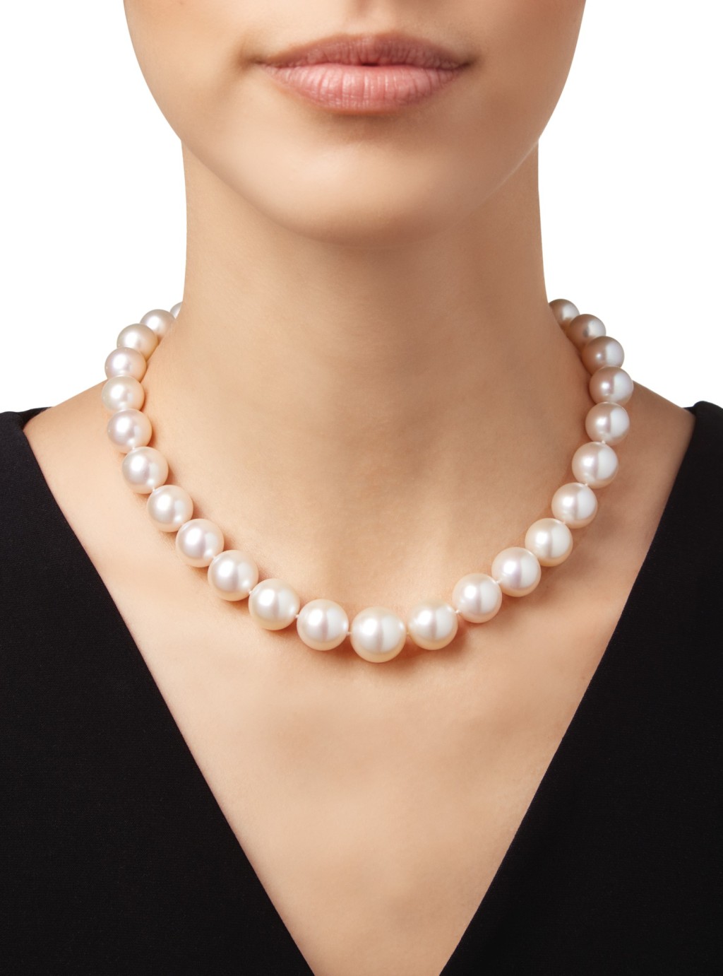 Timeless Elegance: The Allure of Round Pearls